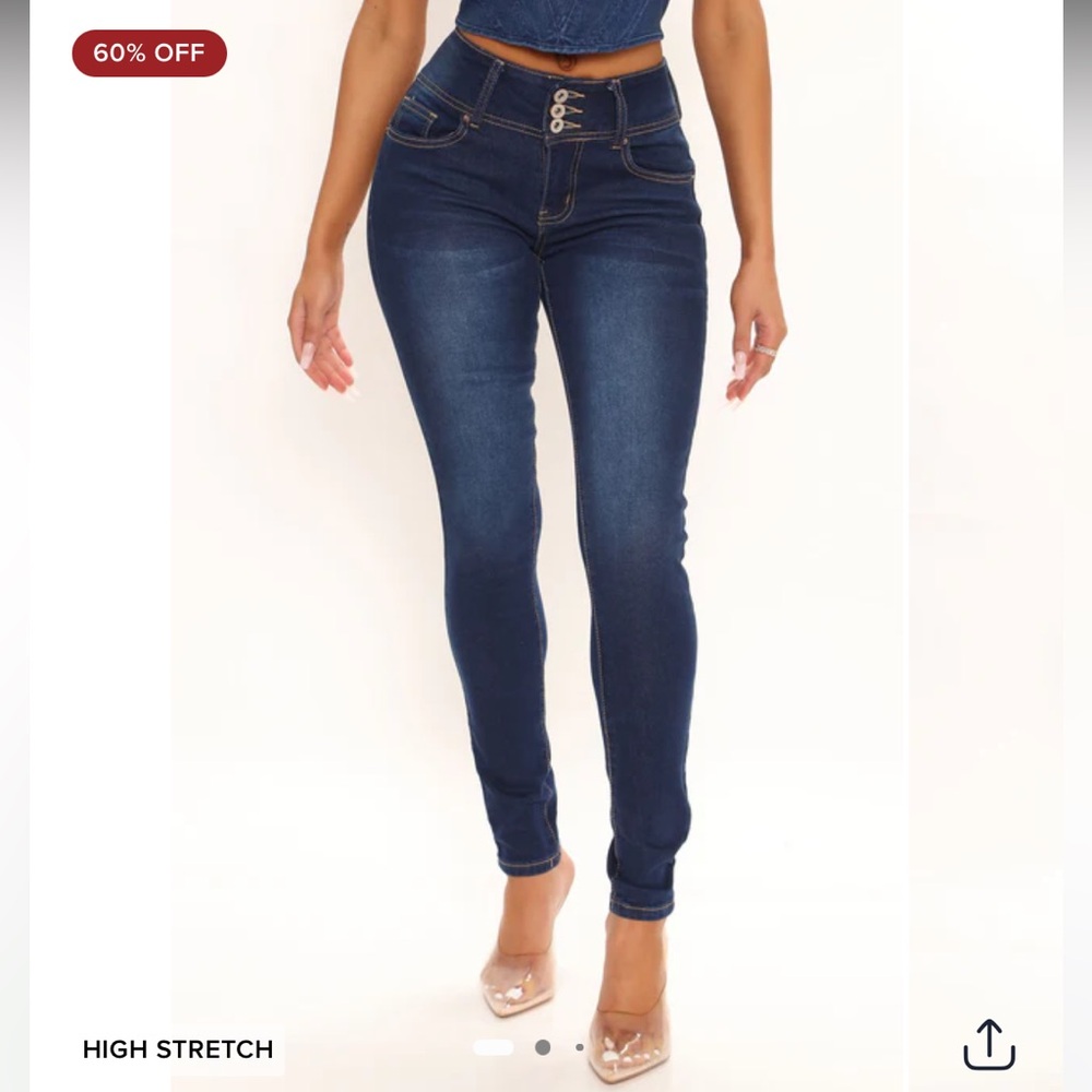 Fashion nova NWT Dark Wash high rise Skinny Jeans 1 / 25 / XS